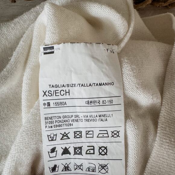 United Colors of Benetton, Creamy White Crew Neck Light Weight Sweater, XS/S - Picture 7 of 8